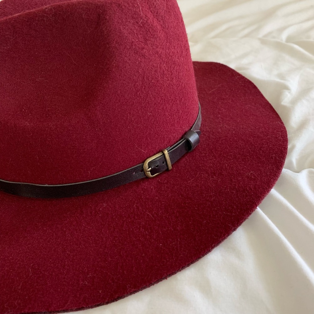 Maroon Hat - Picture 2 of 3
